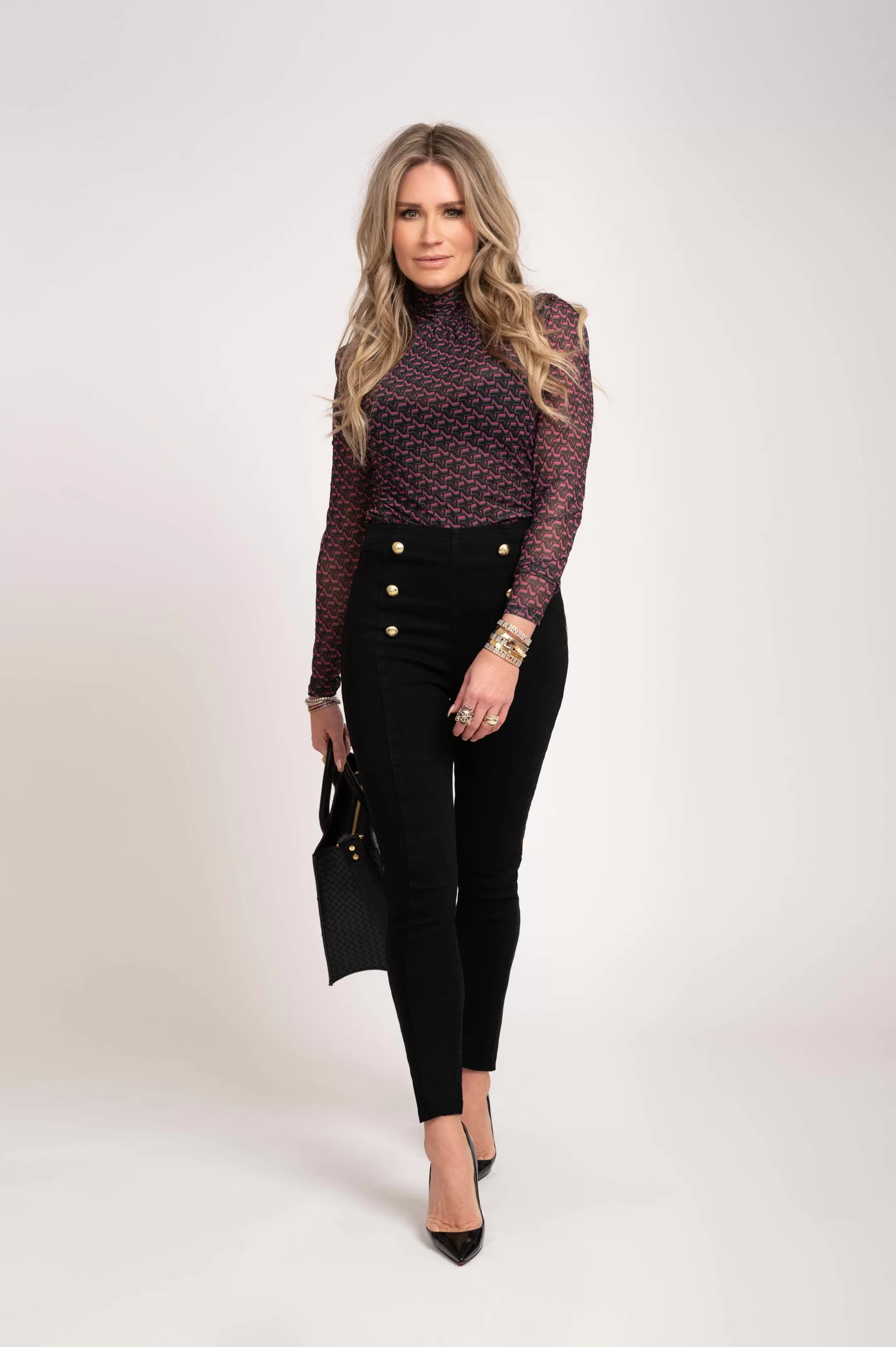 Flash Sale NIKKIE High rise skinny jeans Black