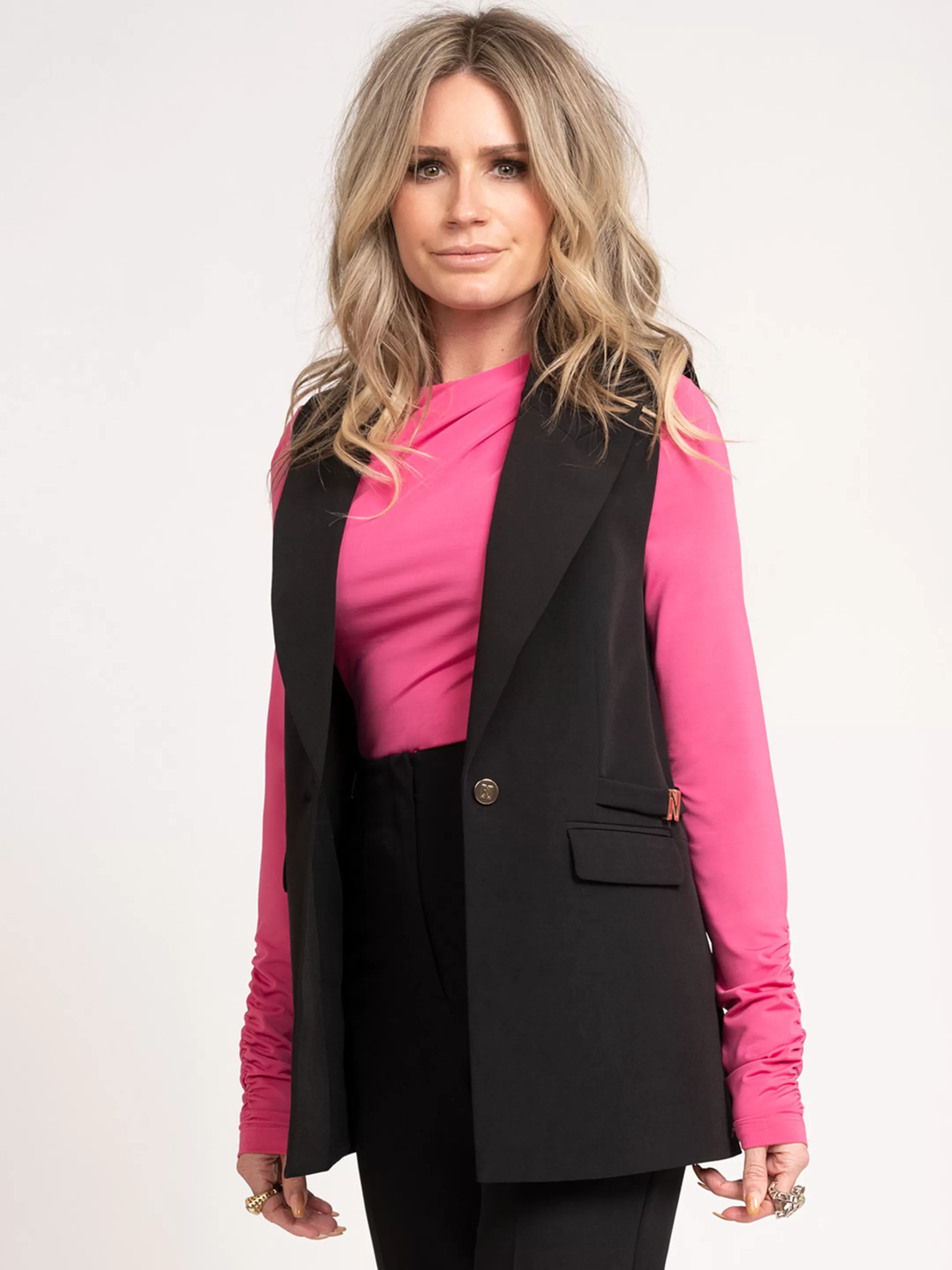 Outlet NIKKIE Waistcoat Black